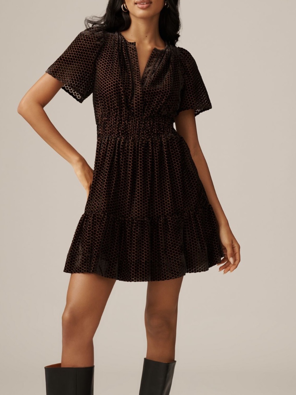 Anthropologie Somerset Velvet Mini Dress Short Sleeve New Medium Carbon Black
